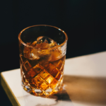 Whisky : quoi manger avec pour sublimer votre dégustation ? 🥃